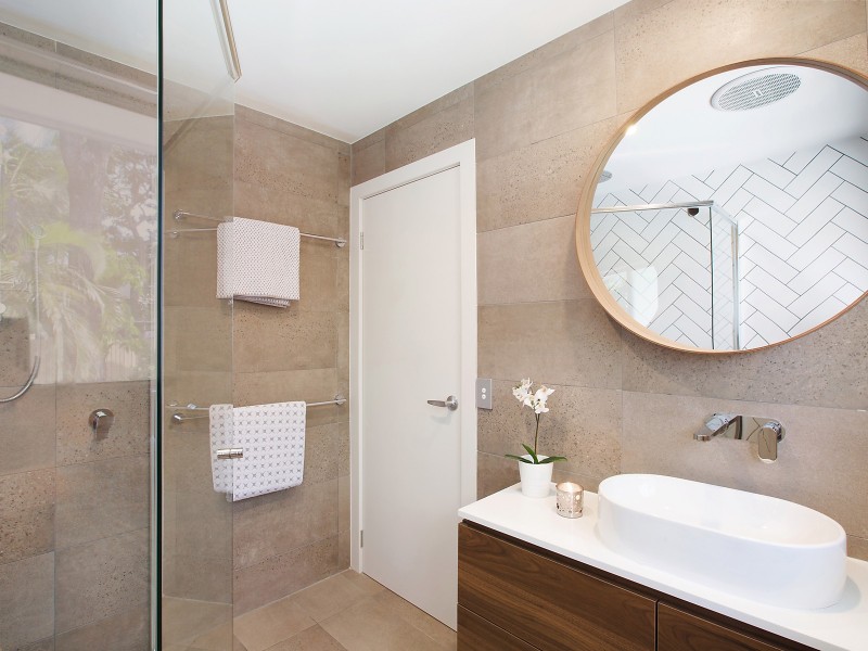 66 Melinda Street, Southport QLD 4215