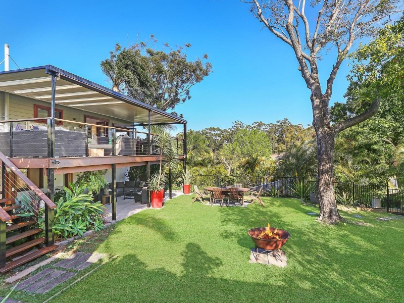 2 Martin Place, Ashmore QLD 4214