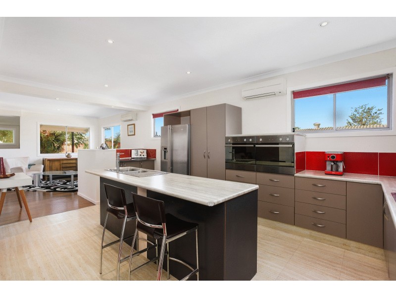 92 Johnston Street, Southport QLD 4215