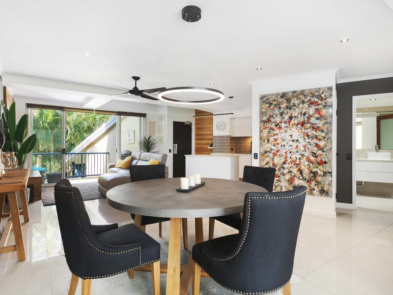 165/10 Alexandra Avenue, Mermaid Beach QLD 4218