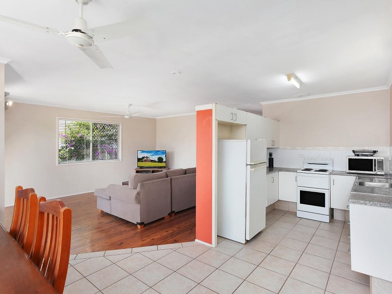 26 Nundah Avenue, Miami QLD 4220