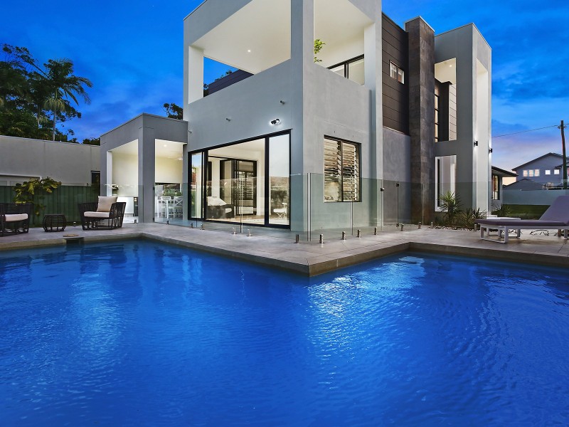 6 Maxwell Brown Drive, Southport QLD 4215
