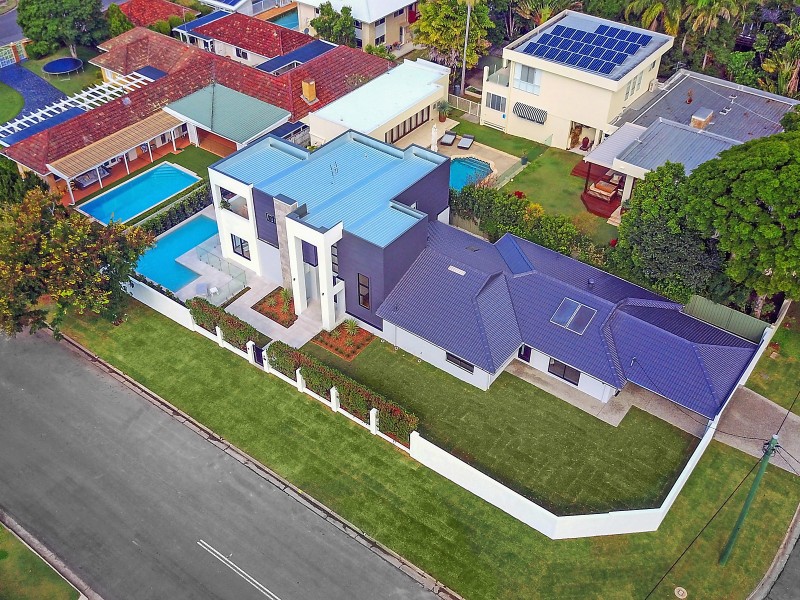 6 Maxwell Brown Drive, Southport QLD 4215