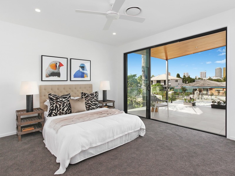 22 Key West, Broadbeach Waters QLD 4218