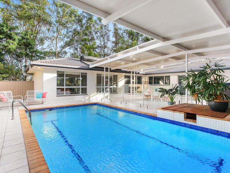 13 Grenaside Court, Robina QLD 4226