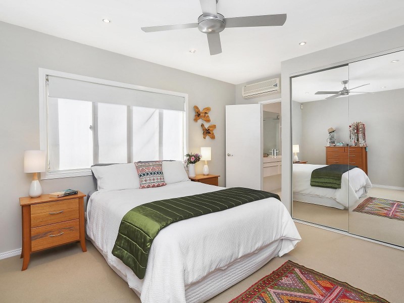 11A Turpin Road, Labrador QLD 4215