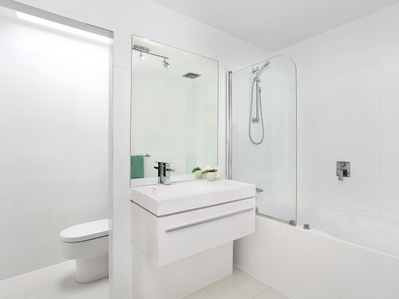 11A Turpin Road, Labrador QLD 4215