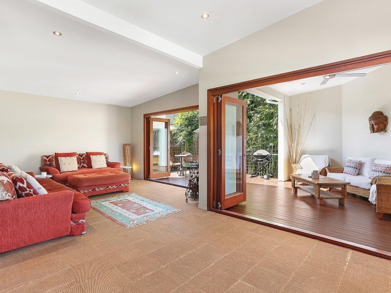 11A Turpin Road, Labrador QLD 4215