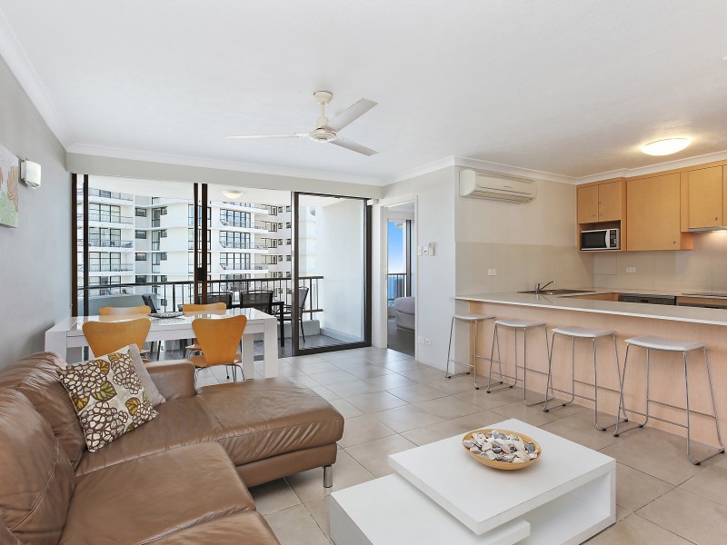 1103/8 Albert Avenue, Broadbeach QLD 4218