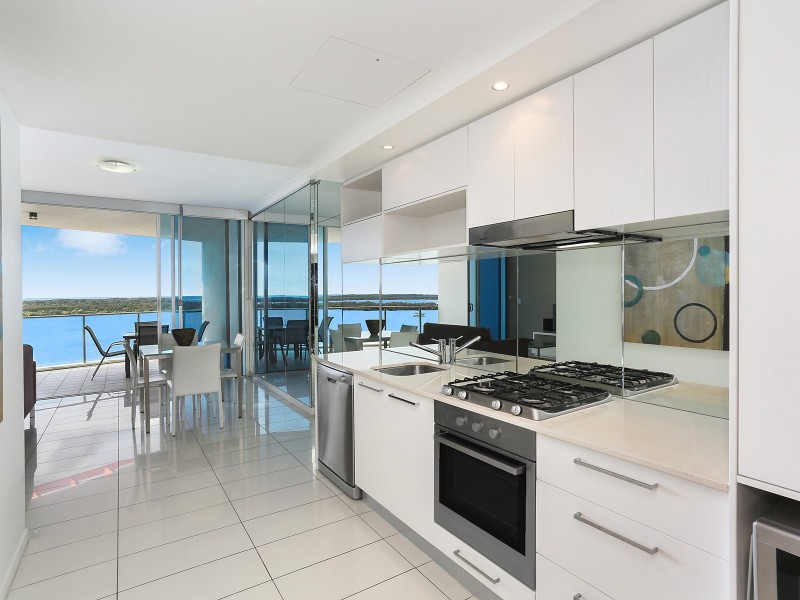 915/430 Marine Parade, Biggera Waters QLD 4216