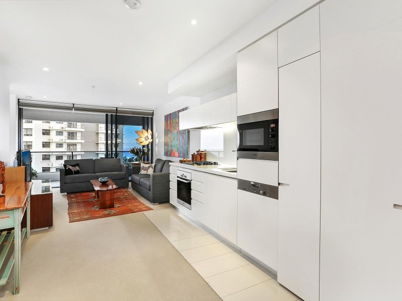 605/1 Oracle Boulevard, Broadbeach QLD 4218