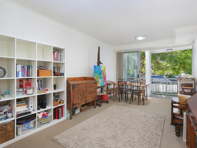 3/13 Bright Avenue, Labrador QLD 4215