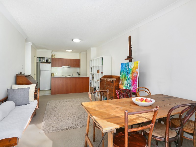 3/13 Bright Avenue, Labrador QLD 4215