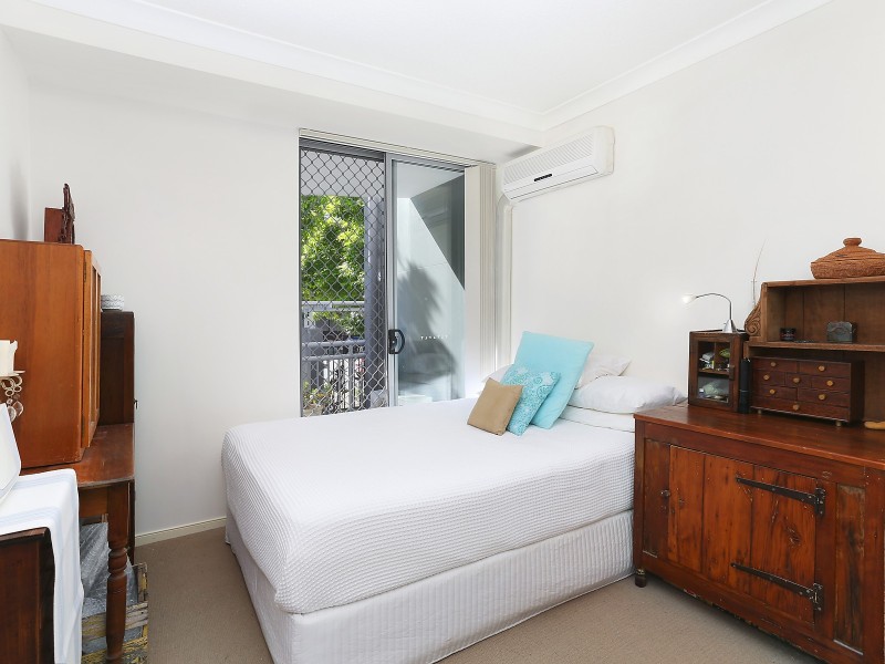 3/13 Bright Avenue, Labrador QLD 4215