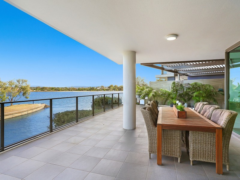 31102/2 Ephraim Island Parade, Paradise Point QLD 4216