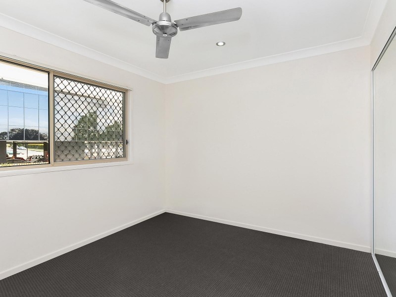 2/20 Barton Avenue, Southport QLD 4215