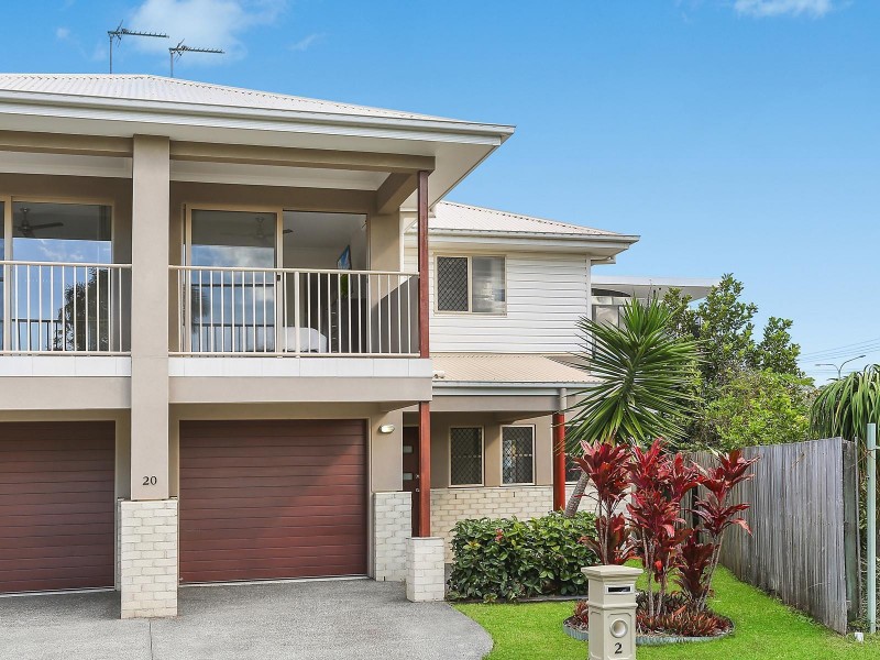 2/20 Barton Avenue, Southport QLD 4215