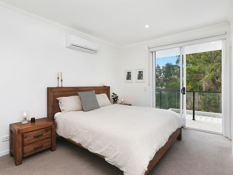 23 Evergreen View, Robina QLD 4226