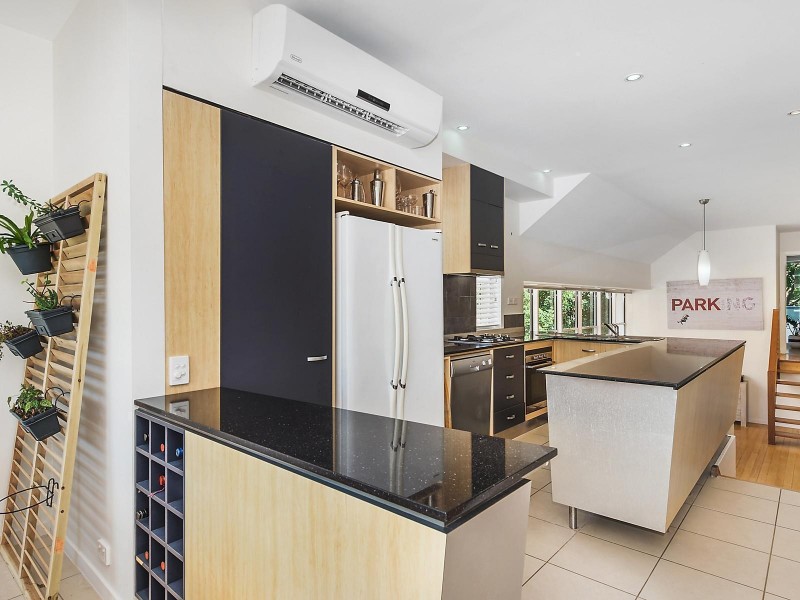 2/82 Albatross Avenue, Mermaid Beach QLD 4218