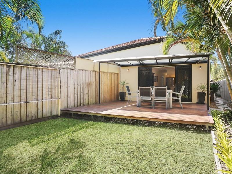 15A Wyndham Avenue, Southport QLD 4215