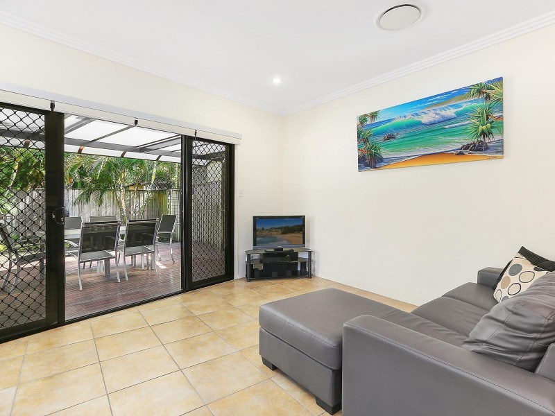 15A Wyndham Avenue, Southport QLD 4215