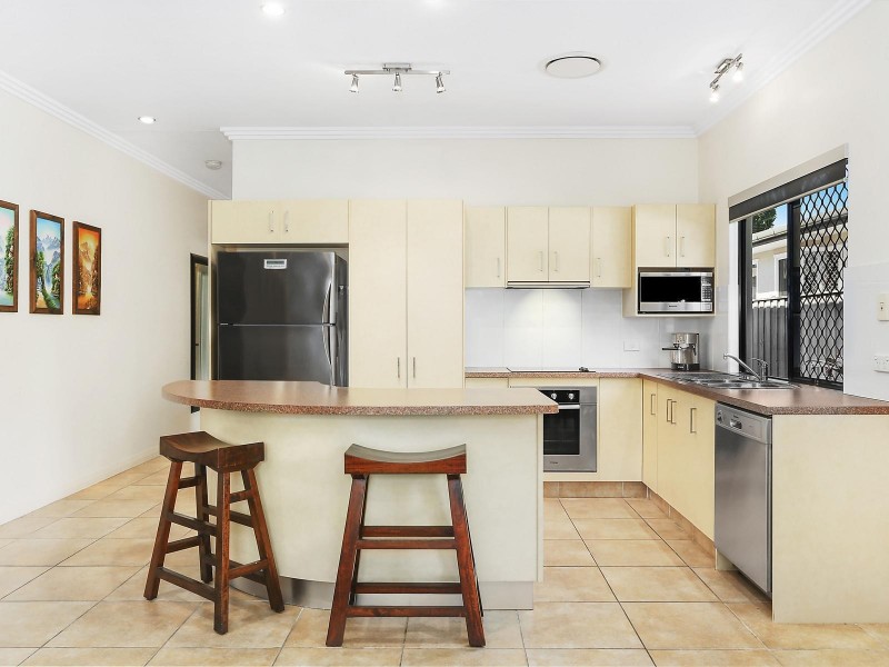 15A Wyndham Avenue, Southport QLD 4215
