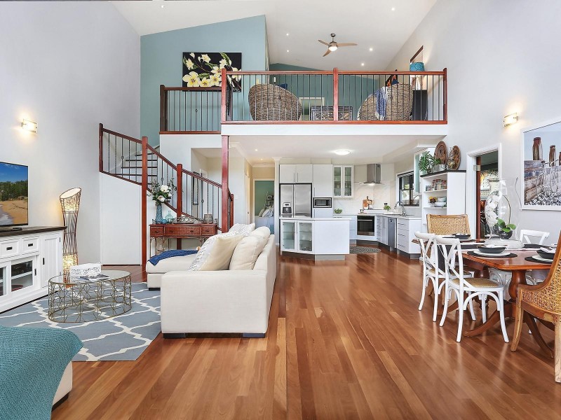 16 Bondi Avenue, Mermaid Beach QLD 4218