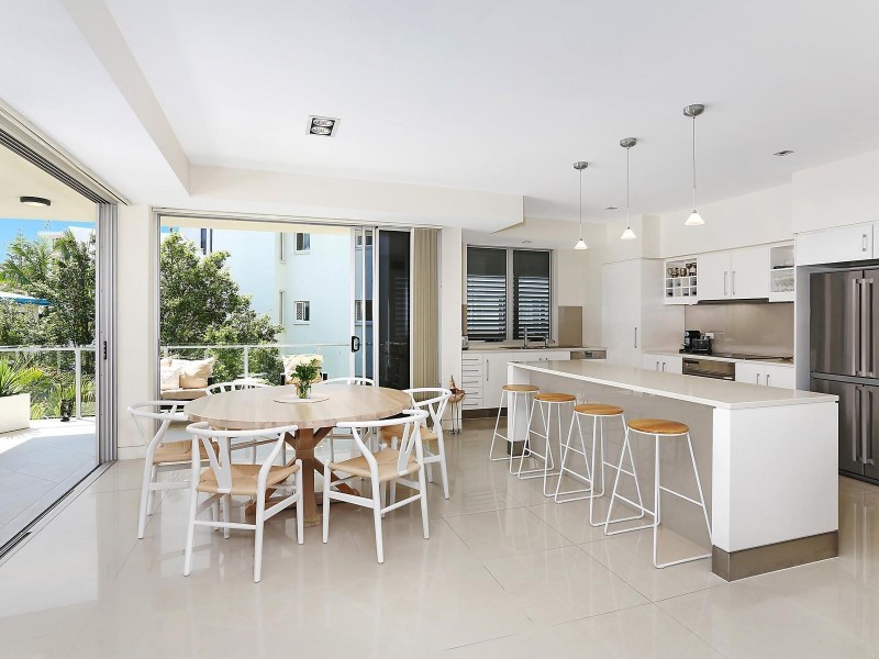 3/17 Anne Avenue, Broadbeach QLD 4218