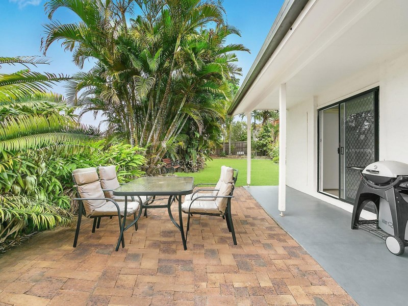 196 Cotlew Street, Ashmore QLD 4214