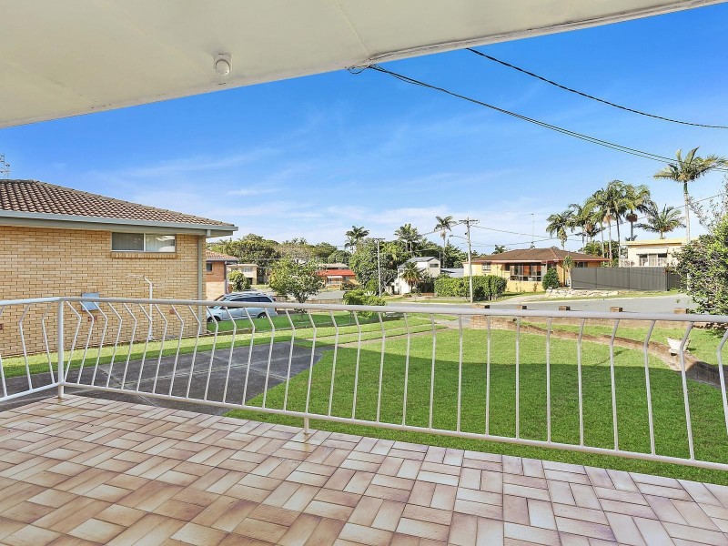 19 The Glade, Labrador QLD 4215