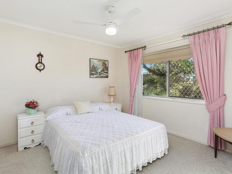 19 The Glade, Labrador QLD 4215