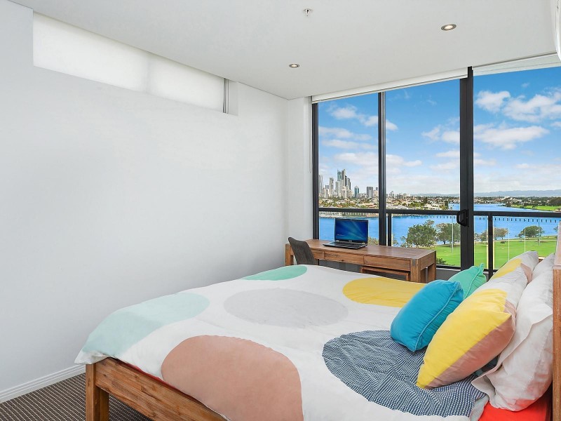 1205/2 Aqua Street, Southport QLD 4215