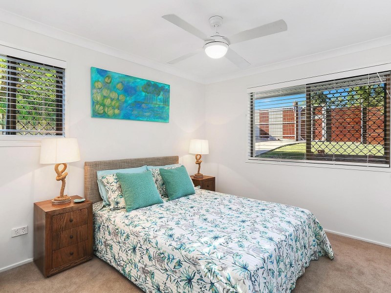 21 Plateau Crescent, Carrara QLD 4211