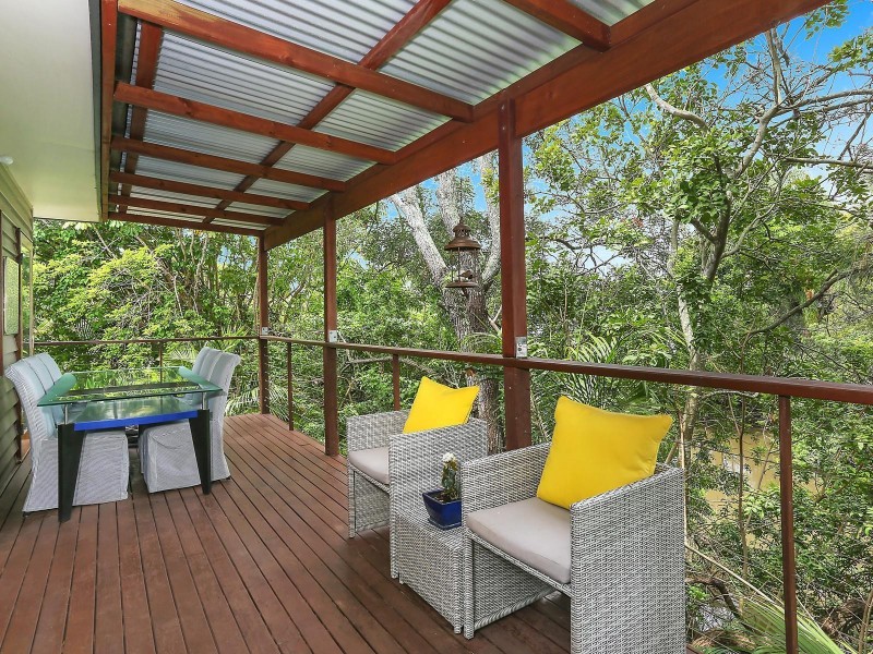 1/2 Musgrave Avenue, Southport QLD 4215