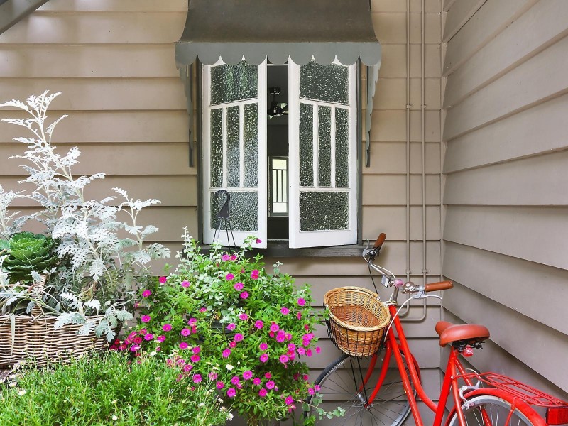 1/2 Musgrave Avenue, Southport QLD 4215