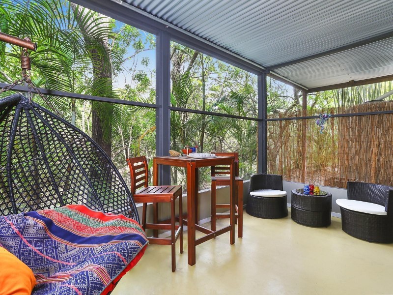 1/2 Musgrave Avenue, Southport QLD 4215