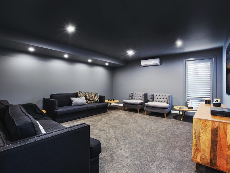 49 Saint Andrews Avenue, Isle Of Capri QLD 4217