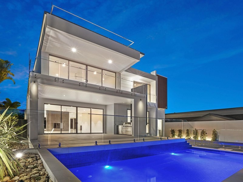 24 Shearwater Esplanade, Runaway Bay QLD 4216