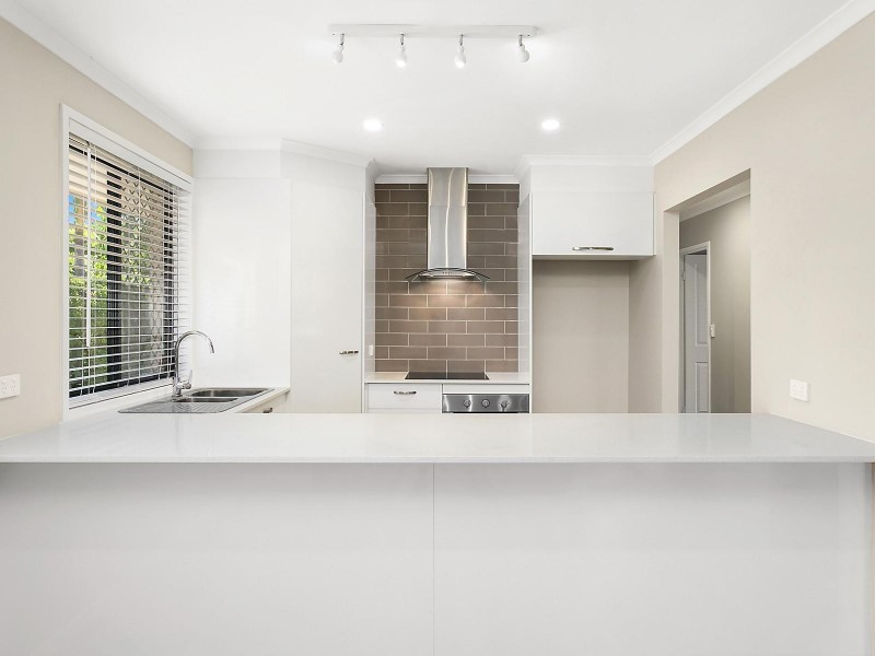 46 Clam Street, Runaway Bay QLD 4216