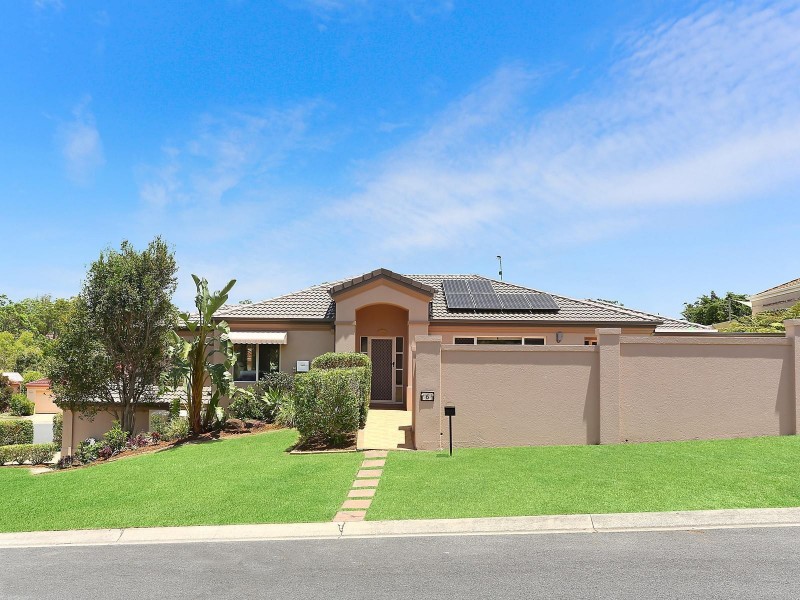 6 Abby Crescent, Ashmore QLD 4214