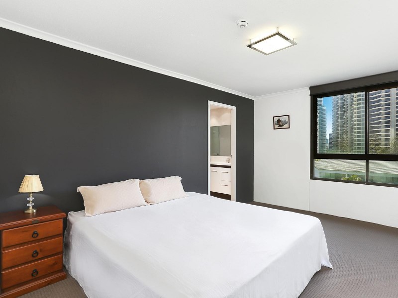 801/3 Orchid Avenue, Surfers Paradise QLD 4217