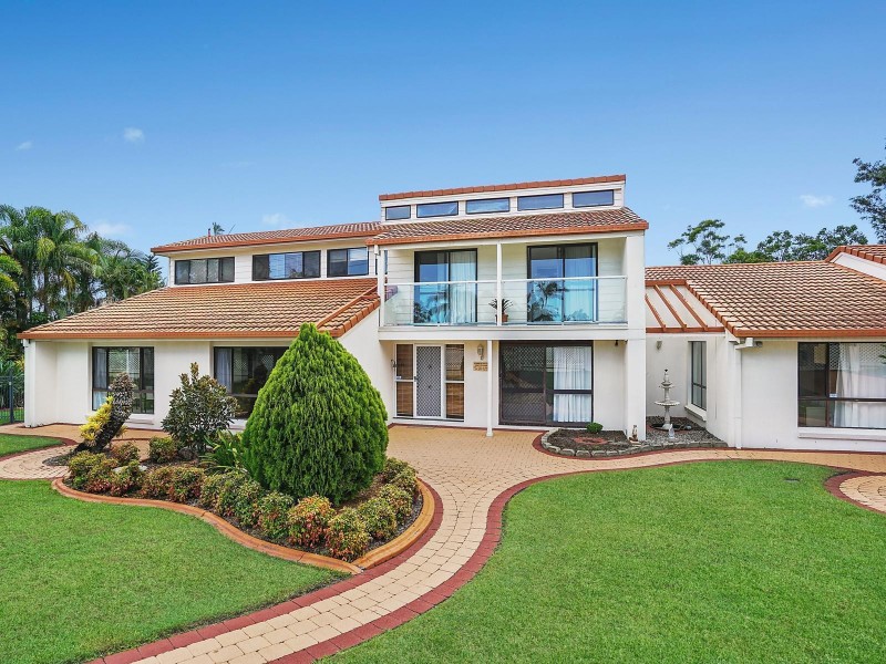 47 Uplands Drive, Parkwood QLD 4214