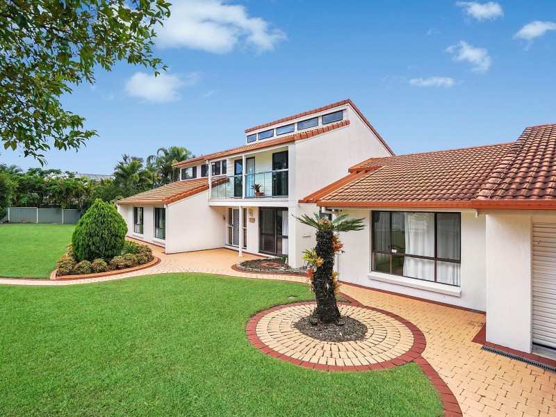 47 Uplands Drive, Parkwood QLD 4214