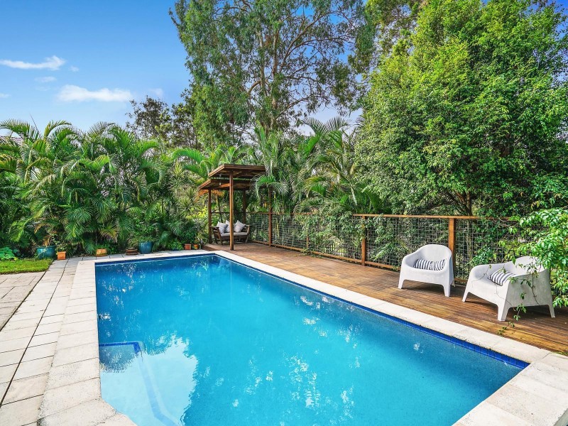 45 Chichester Drive, Arundel QLD 4214