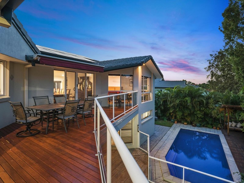 45 Chichester Drive, Arundel QLD 4214