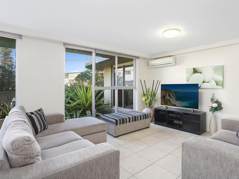 1b/3540 Main Beach Parade, Main Beach QLD 4217