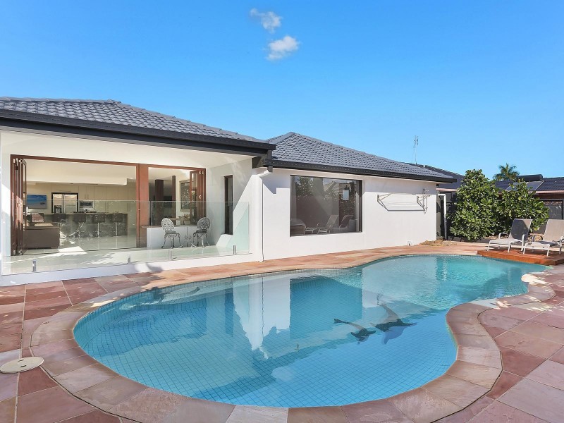 13 Jaguar Drive, Bundall QLD 4217