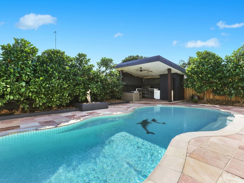 13 Jaguar Drive, Bundall QLD 4217