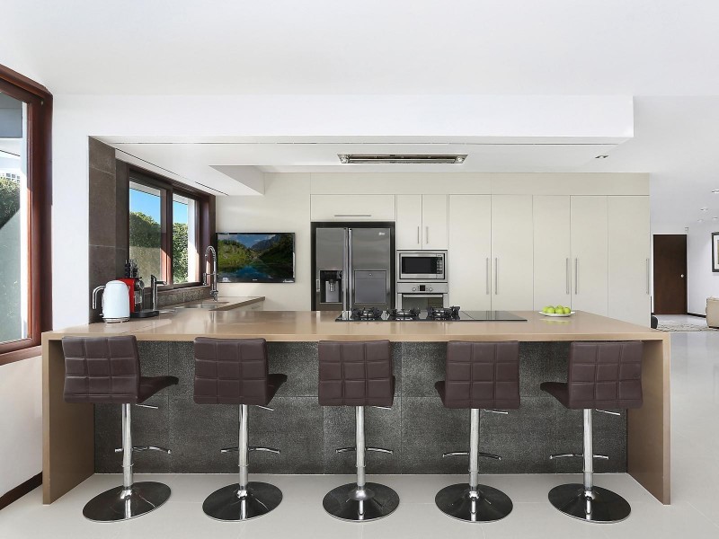 13 Jaguar Drive, Bundall QLD 4217