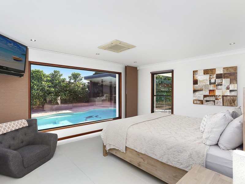 13 Jaguar Drive, Bundall QLD 4217